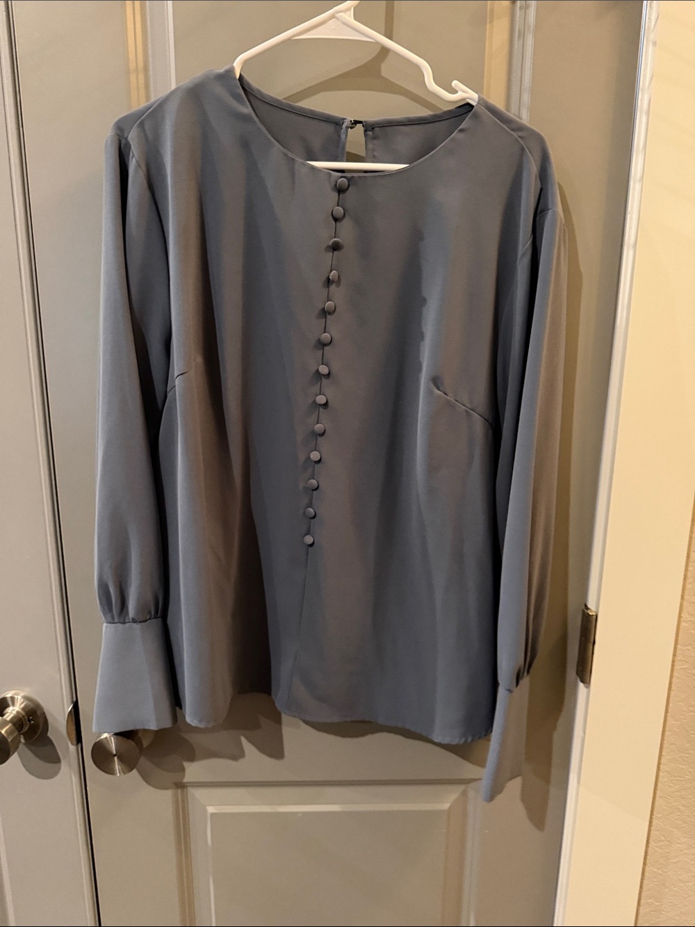 Source Unknown Slate Blue Button-Front Long Sleeve Blouse